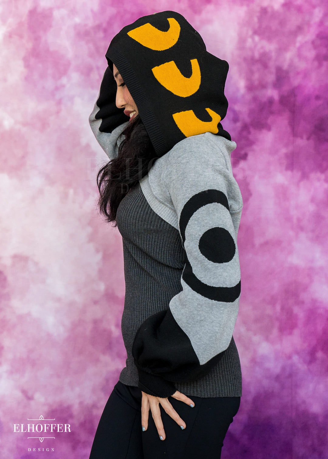 Sassy Magpie Capricorn Hooded Crop