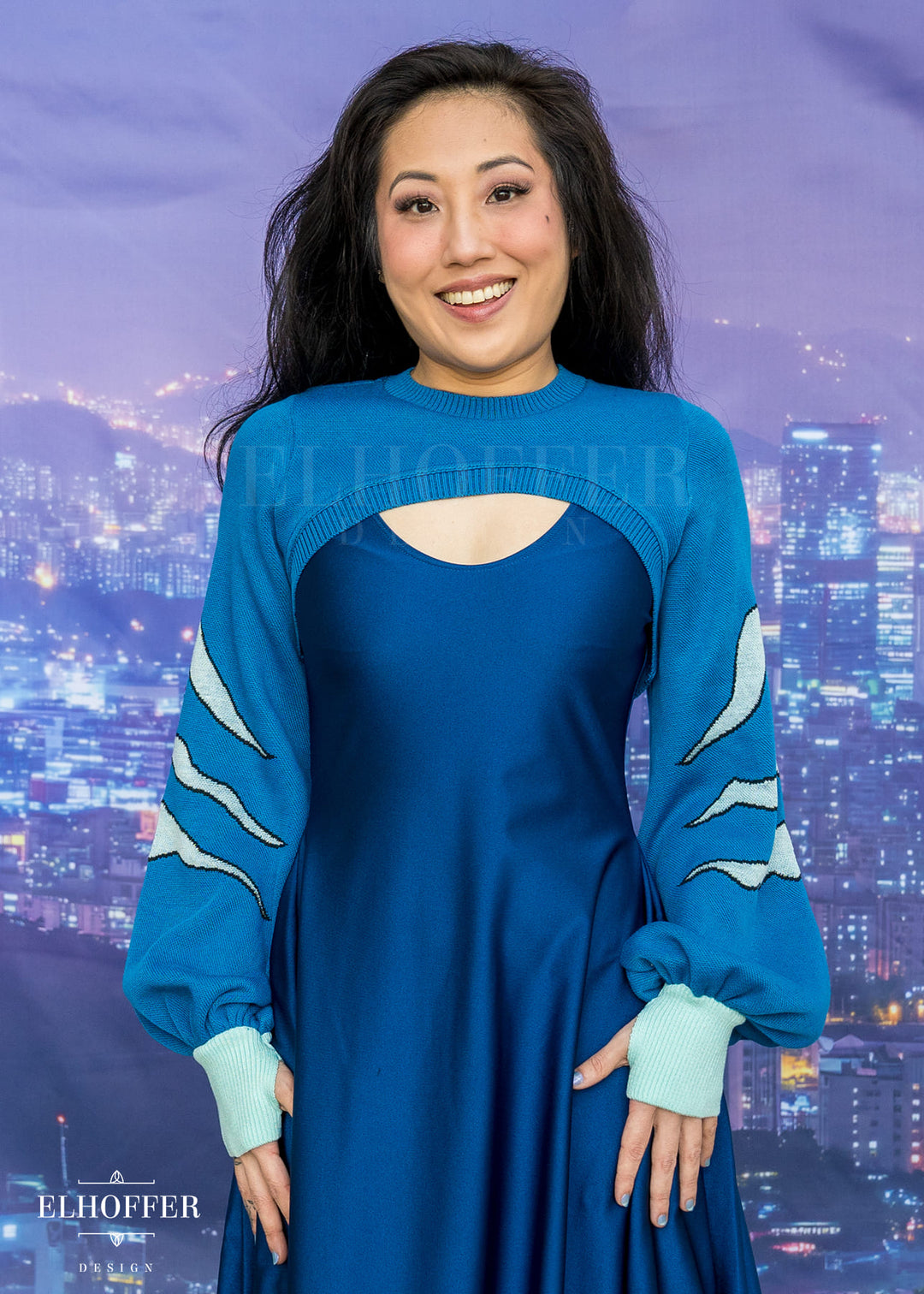 Blue Tiger Capricorn Crew Crop