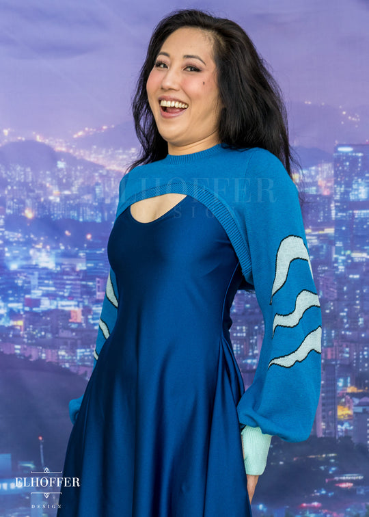 Blue Tiger Capricorn Crew Crop