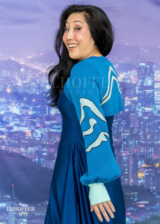 Blue Tiger Capricorn Crew Crop