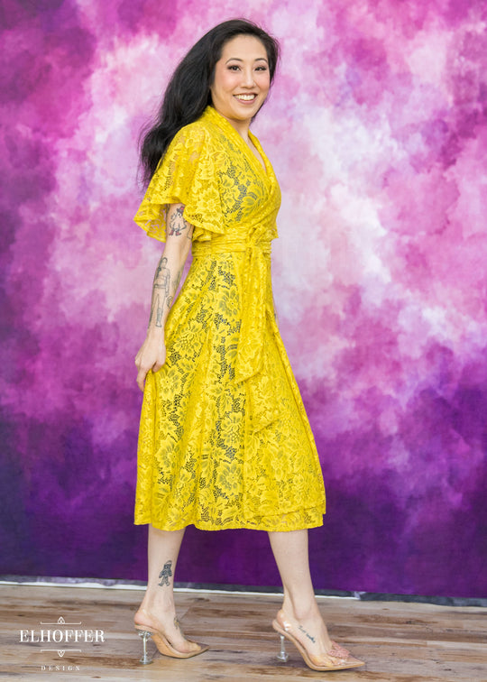 Essential Luisa Wrap Dress - Sunflower Floral Lace