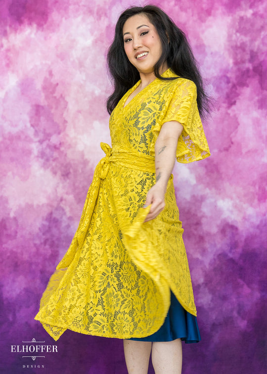 Essential Luisa Wrap Dress - Sunflower Floral Lace