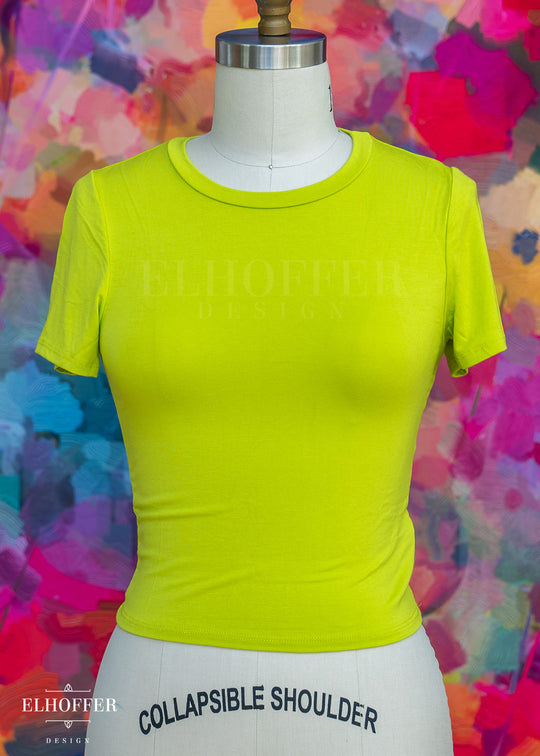 Essential Cozy Cancer Tee - Chartreuse Spring