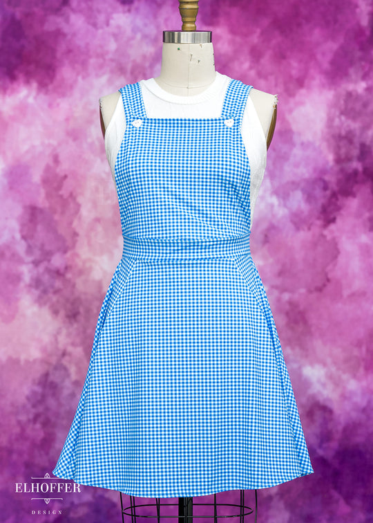 Essential Dorothy Pinafore