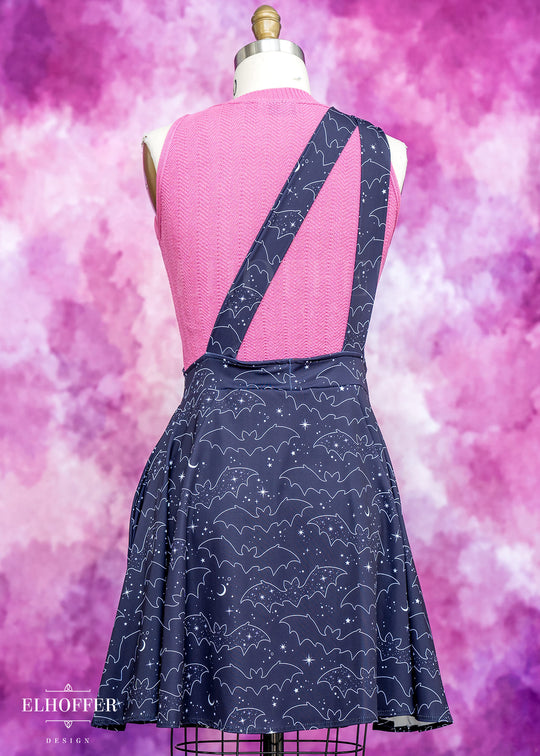 Essential Dorothy Pinafore - Batty Witch