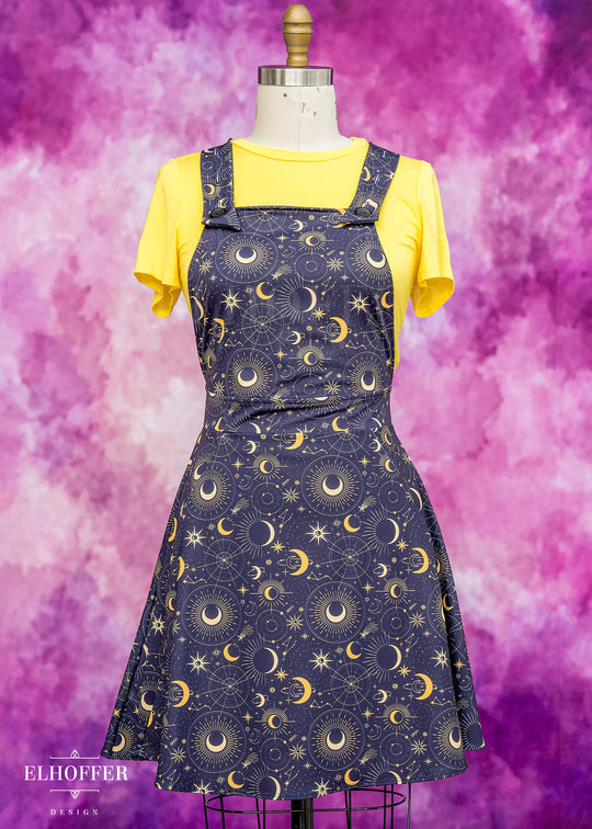 Essential Dorothy Pinafore - Celestial Magic