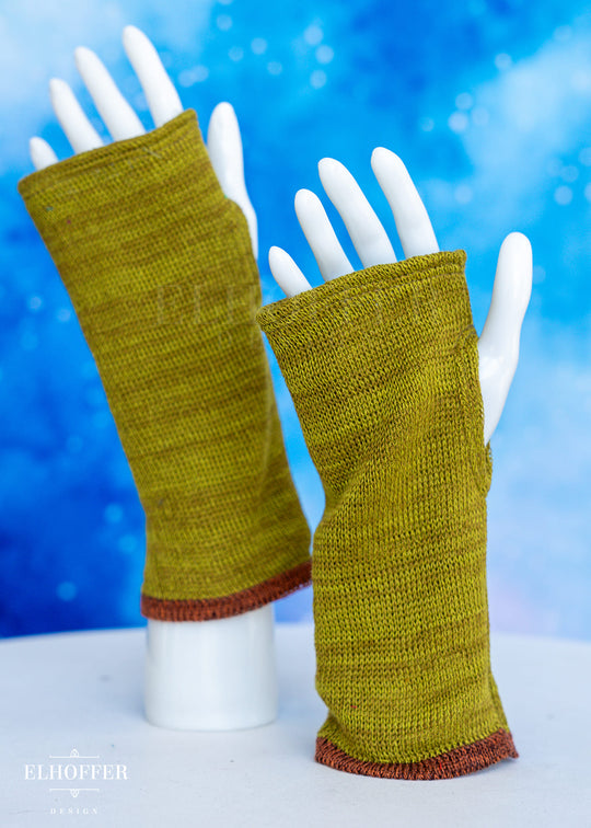 Galactic Outpost Olive Gloves