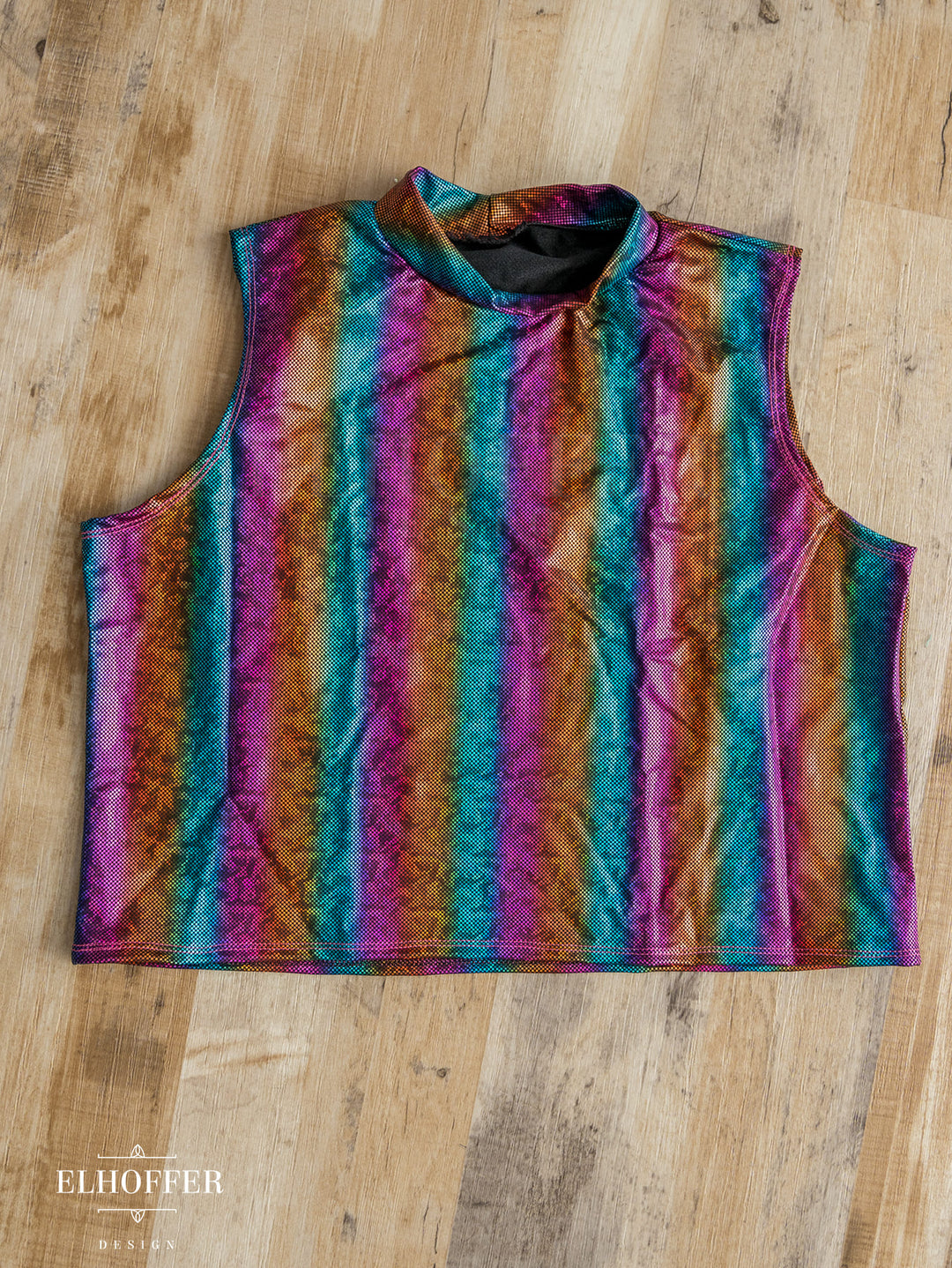 Essential Jes Crop Top - Rainbow Foil