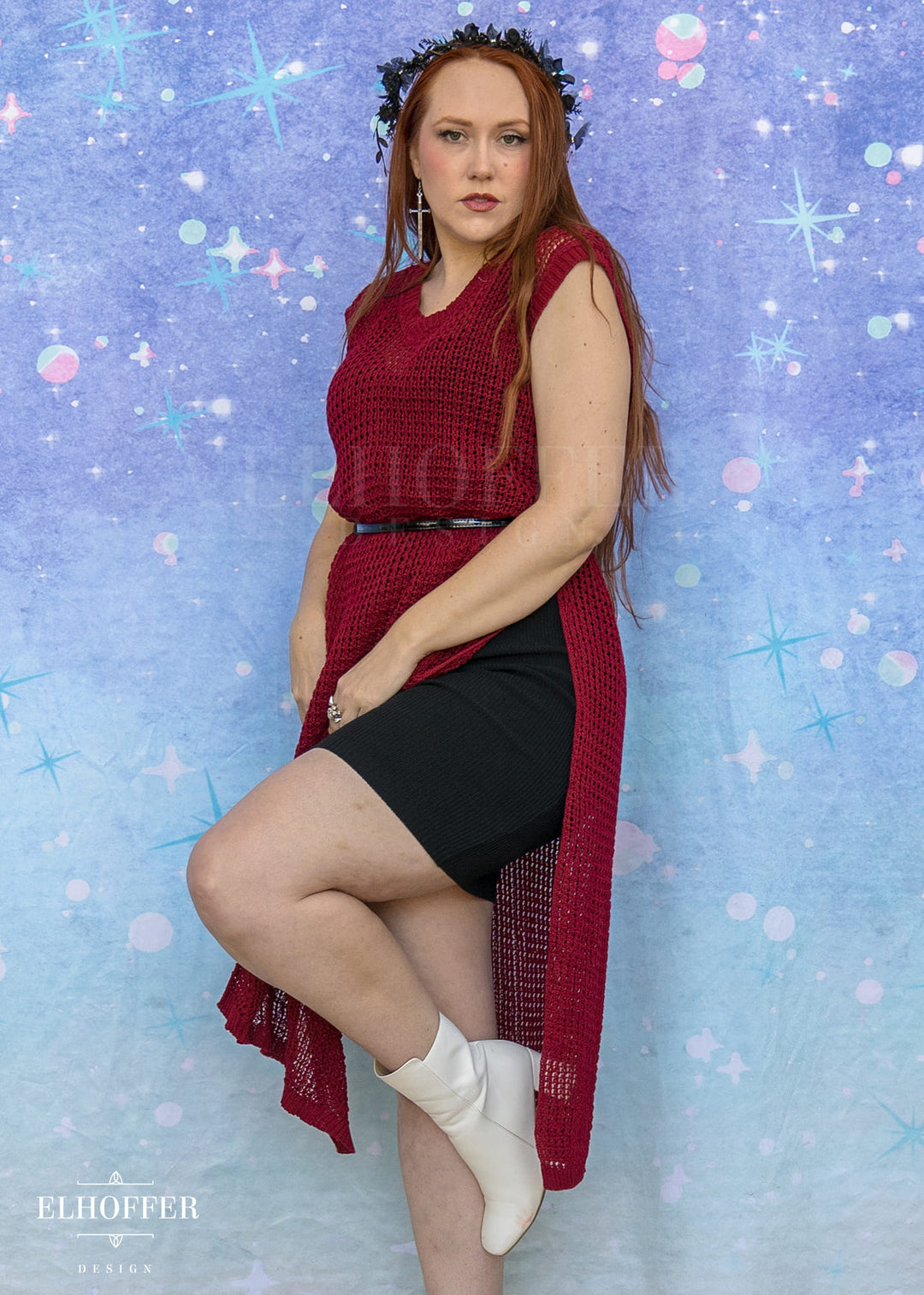 Essential Knight in Knitted Armor Tunic - Imperial Red