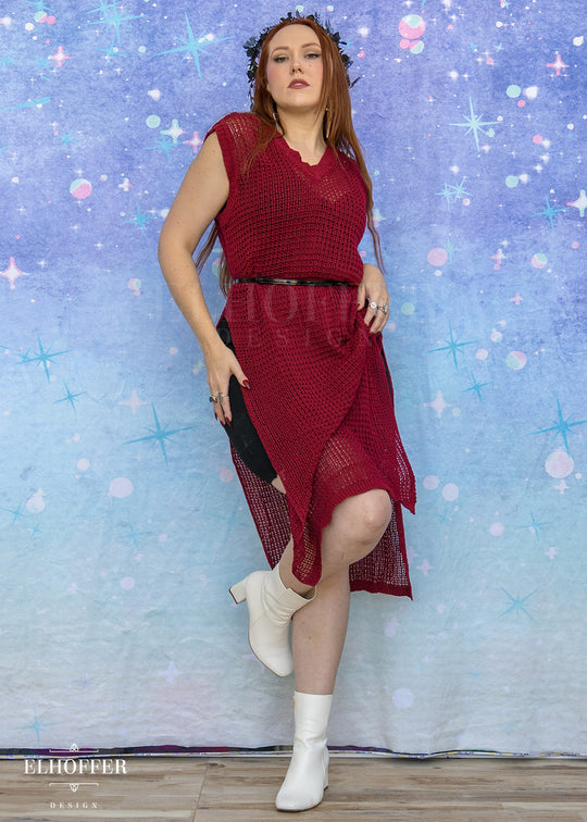 Essential Knight in Knitted Armor Tunic - Imperial Red