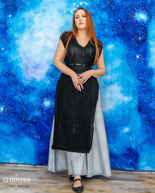 Essential Knight in Knitted Armor Tunic - Black