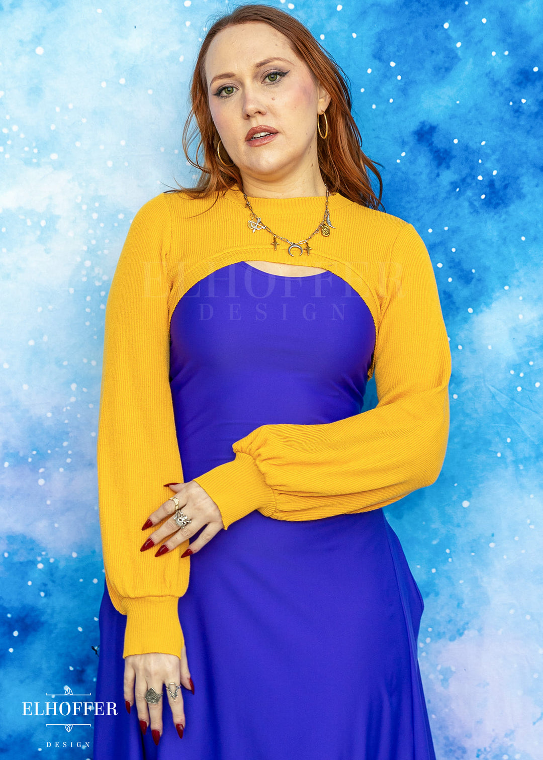 Essential Capricorn Crew Crop - Mustard Gold