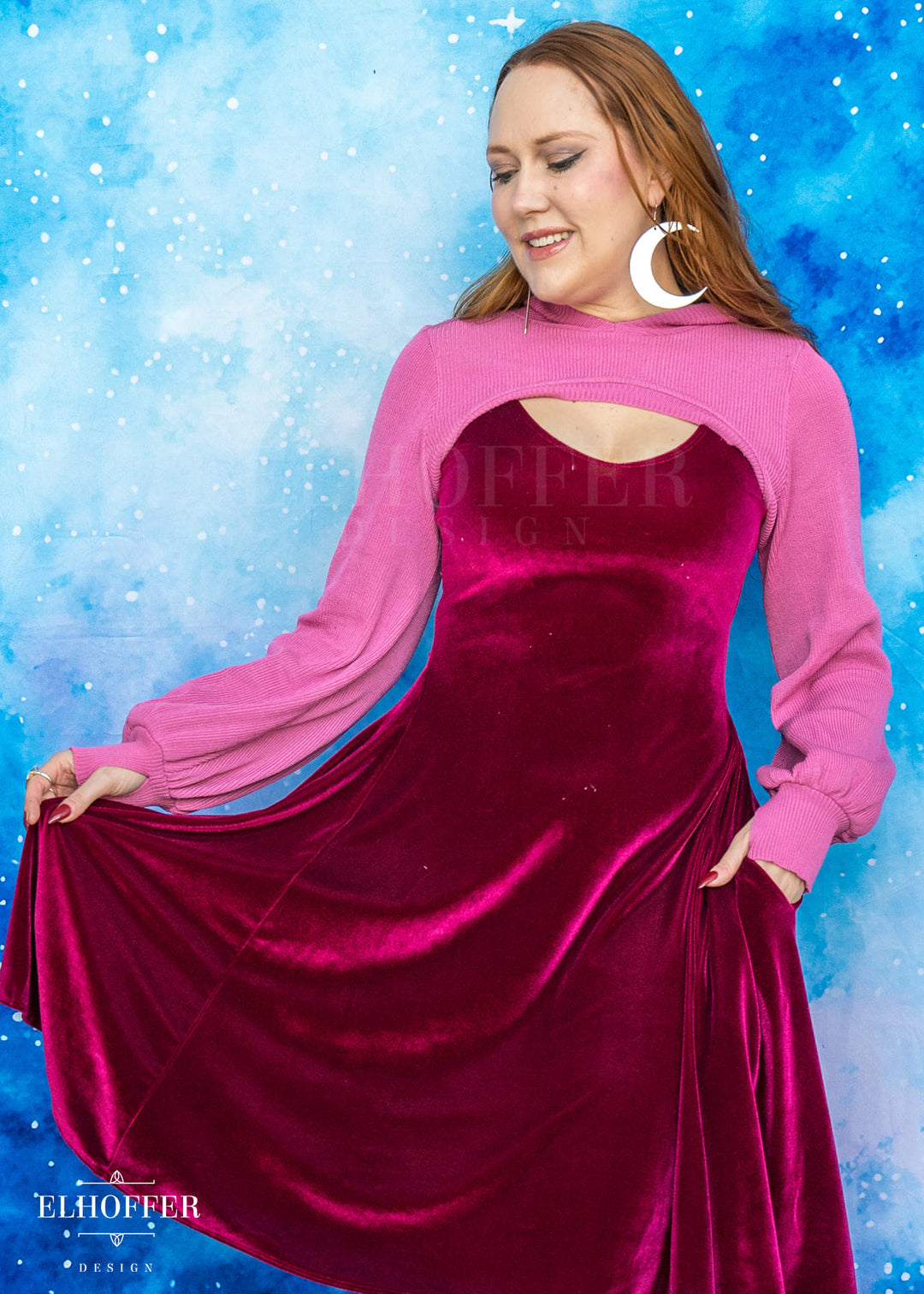 Essential Capricorn Crop Hoodie - Perfectly Pink