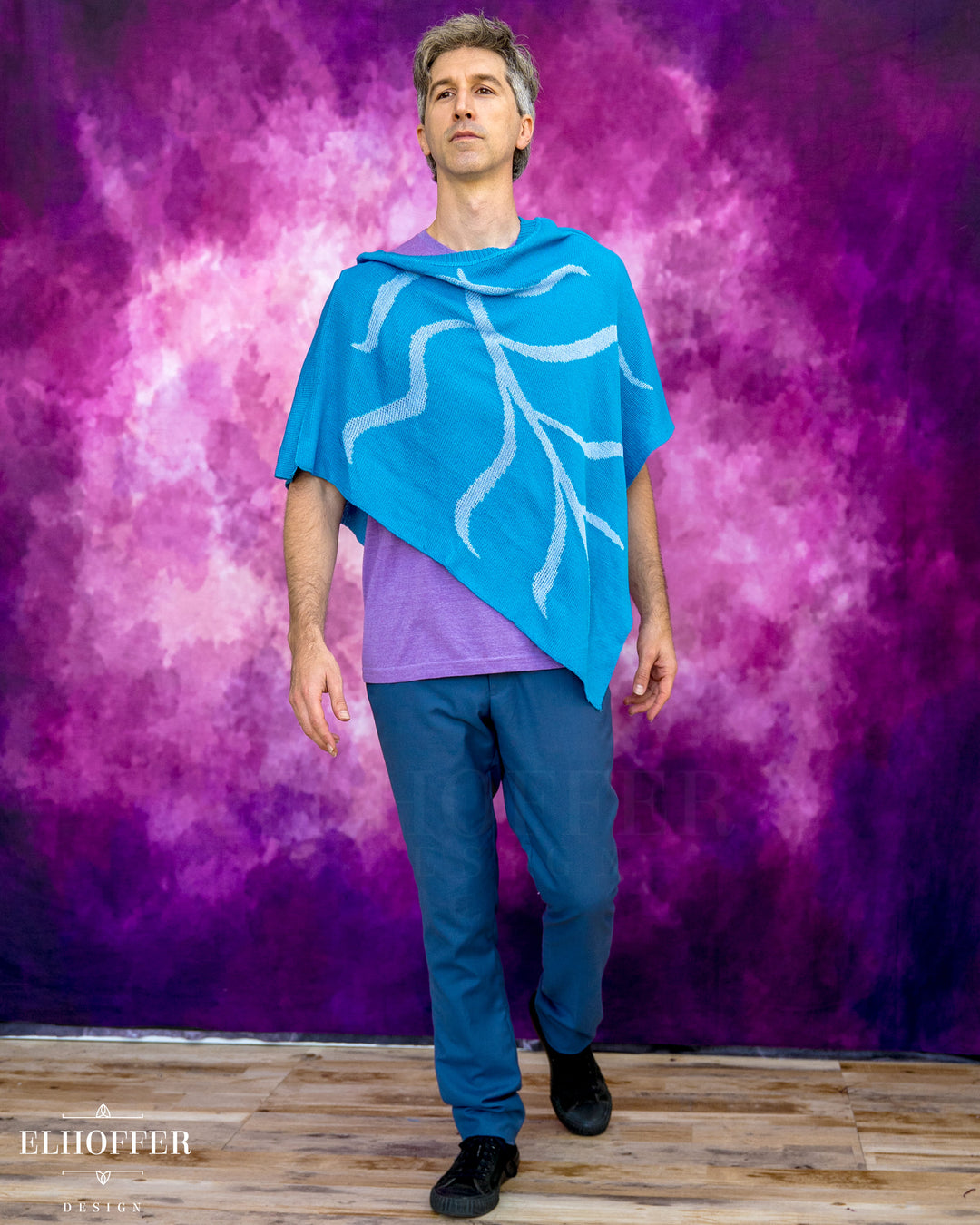 Essential Leaf Poncho - Frosty Blue