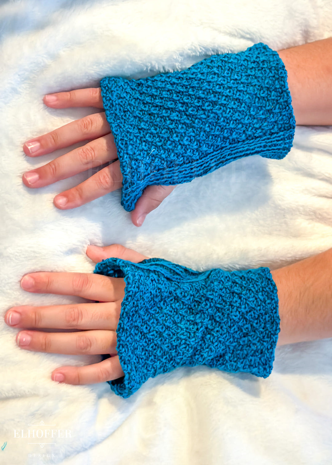 Fae of Night & Stars Khaleesi Teal Gloves
