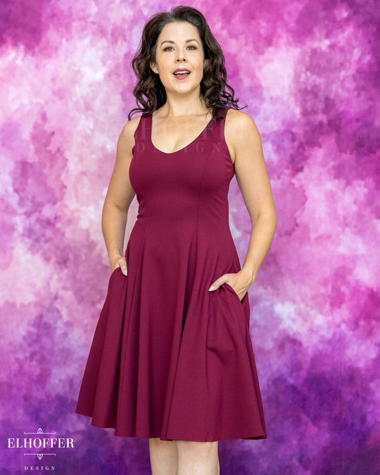 Essential Aquarius Knee Length Dress - Burgundy Compression Spandex