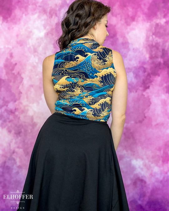 Essential Jes Crop Top - Velvet Golden Waves