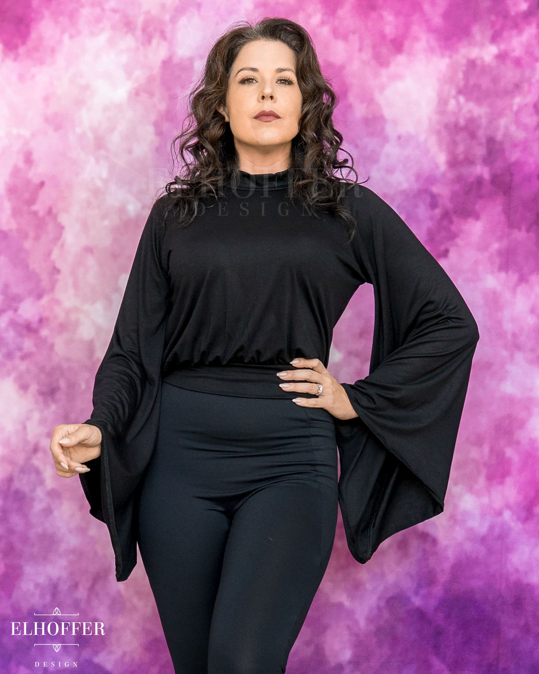 Essential Princess Hooded Crop Top - Cozy Black