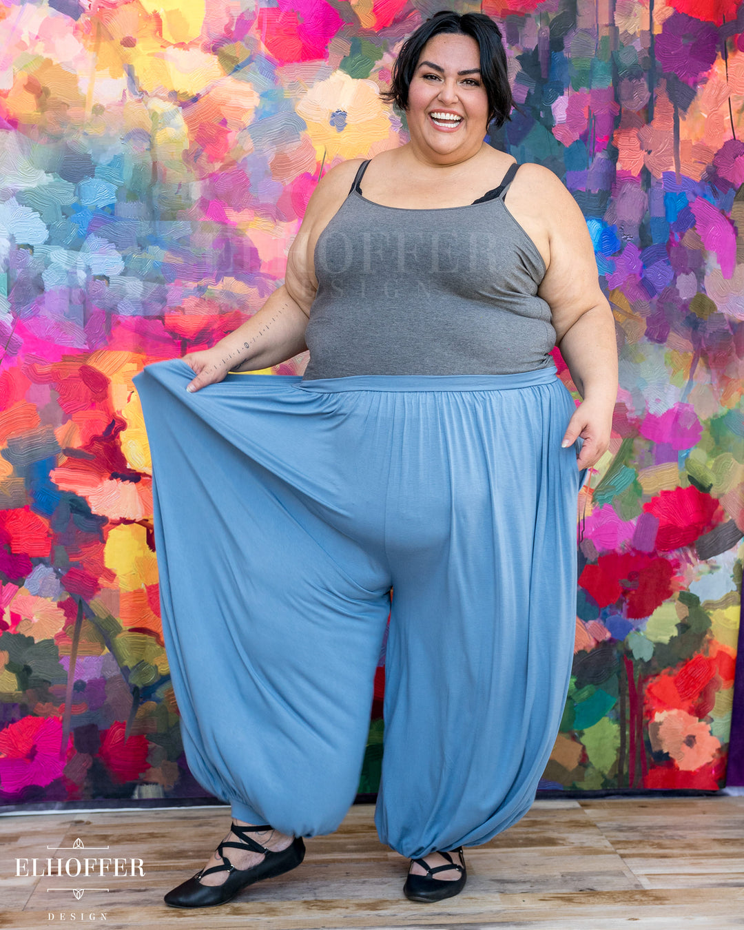 Essential Cozy Yasmin Pants - Dusty Blue Sky