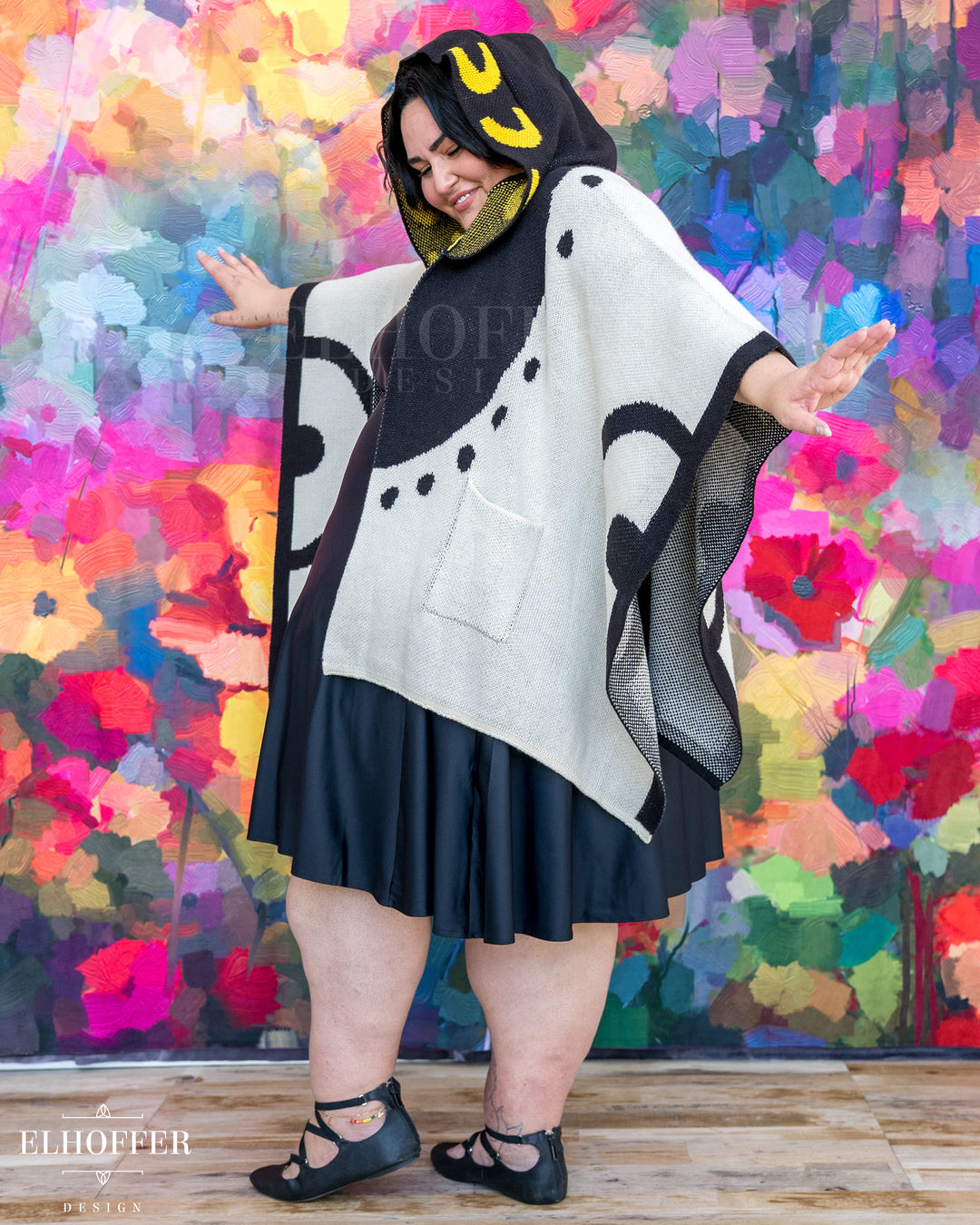 Sassy Magpie Hooded Poncho
