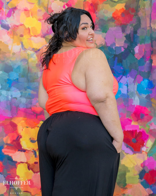 Essential Kara Top - Neon Pink
