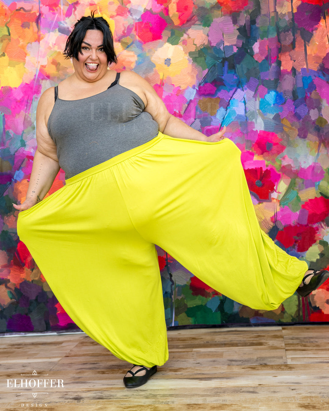 Essential Cozy Yasmin Pants - Chartreuse Spring