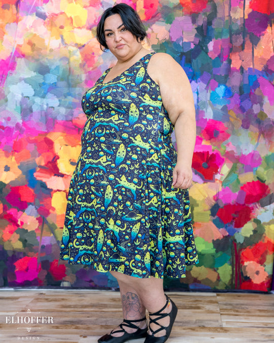 Essential Aquarius Knee Length Dress - Catty Bog Witch