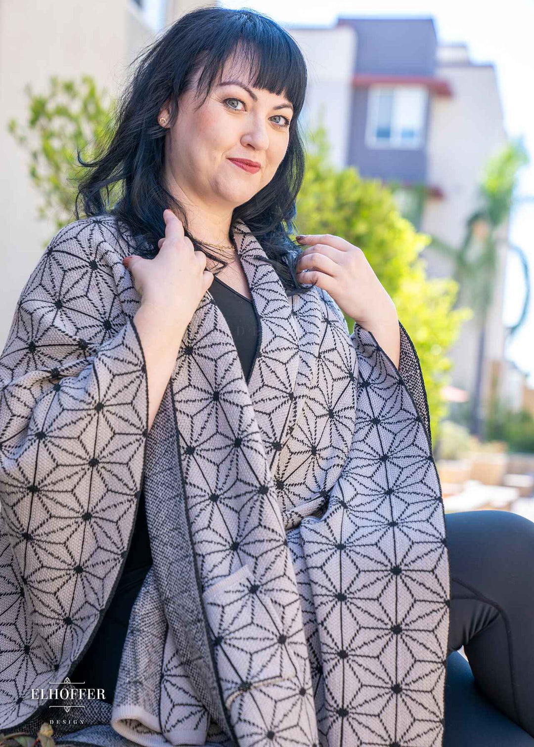 Precious Demon Poncho - Manga Grey