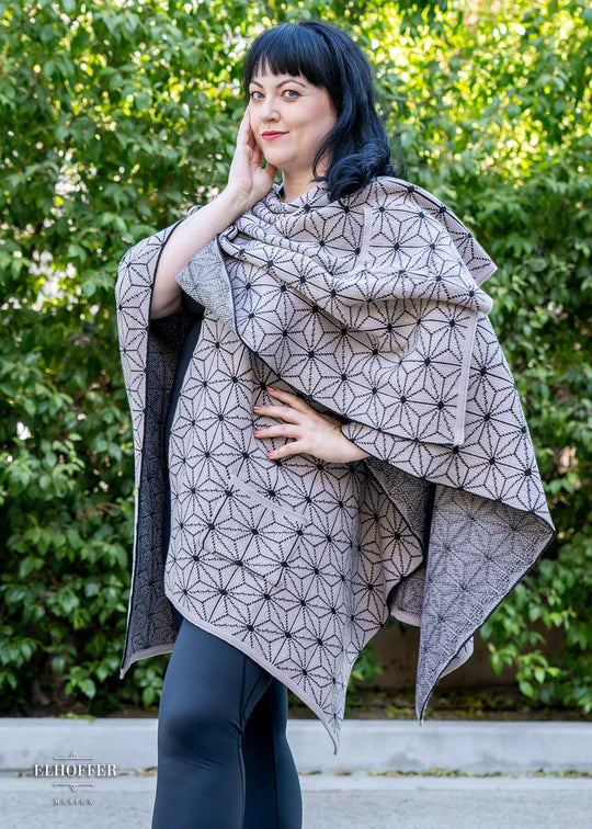 Precious Demon Poncho - Manga Grey