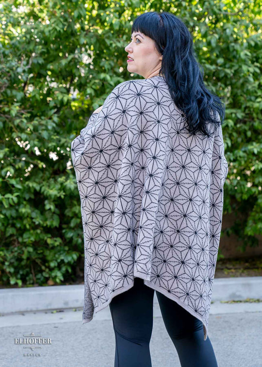 Precious Demon Poncho - Manga Grey