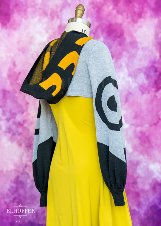 Sassy Magpie Capricorn Hooded Crop