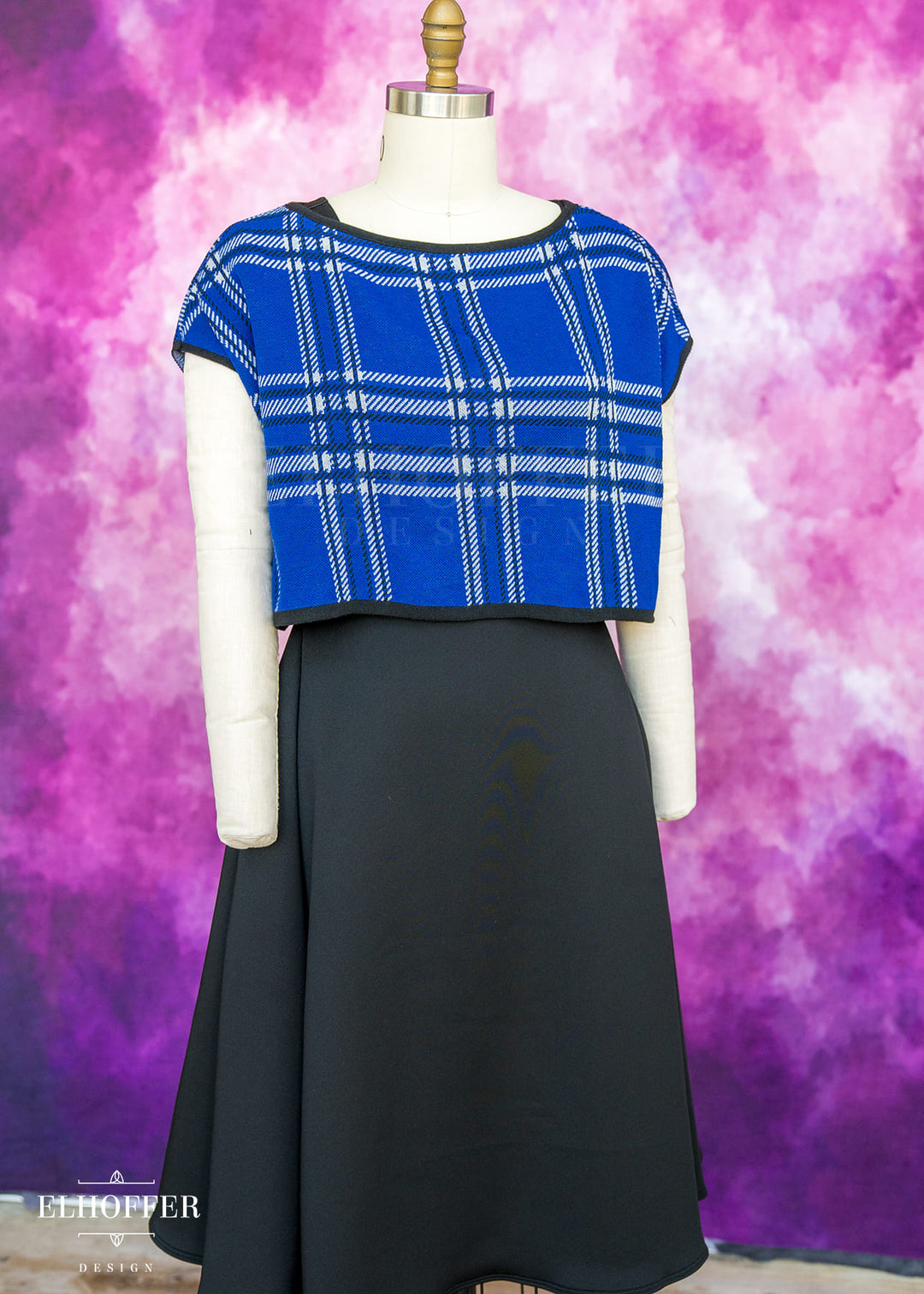 Essential Tartan Boatneck Crop