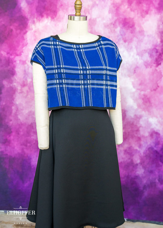 Essential Tartan Boatneck Crop