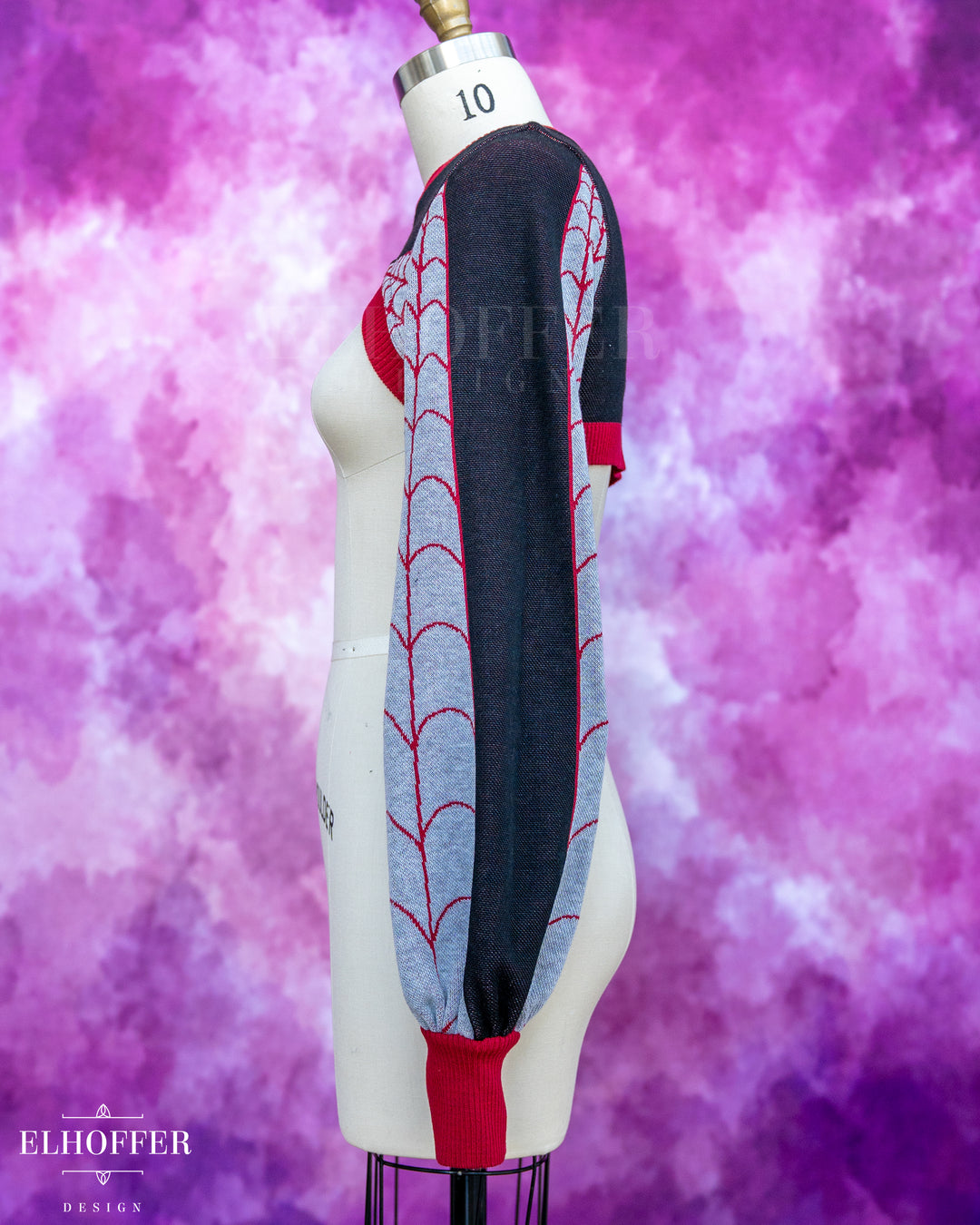 Spiderweb Capricorn Crew Crop - Silk Red