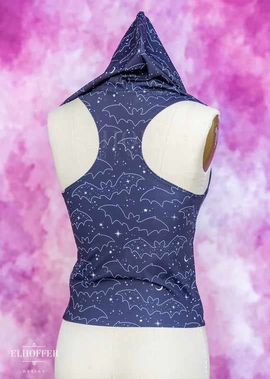 Essential Mara Hooded Top - Batty Witch Spandex