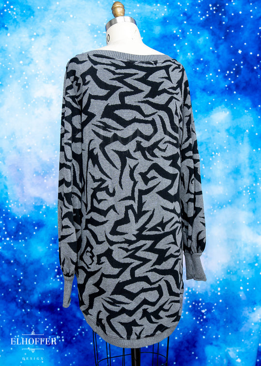 Demon Scars Oversize Sweater - Reaper Black