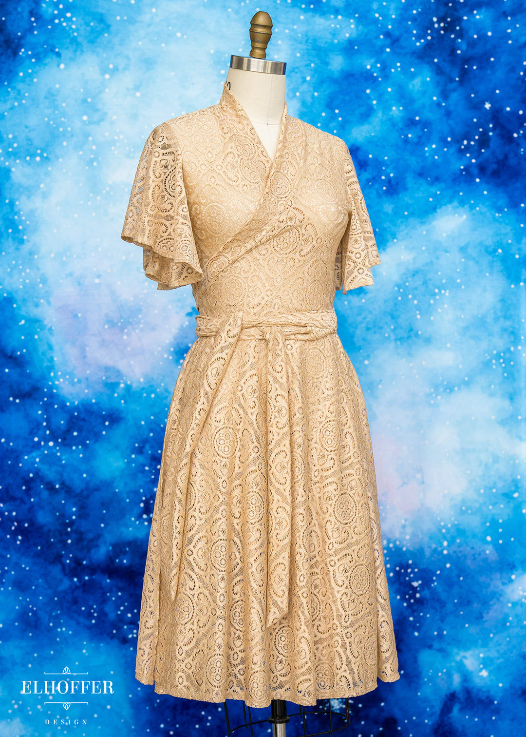 Essential Luisa Wrap Dress - Champagne Diamond Lace