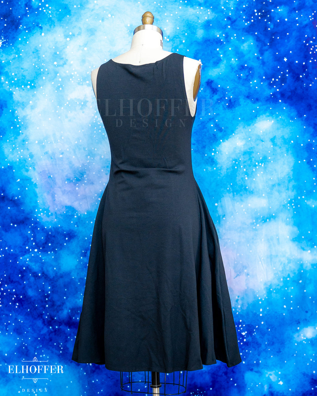 Essential Aquarius Knee Length Dress - Cotton Shadow