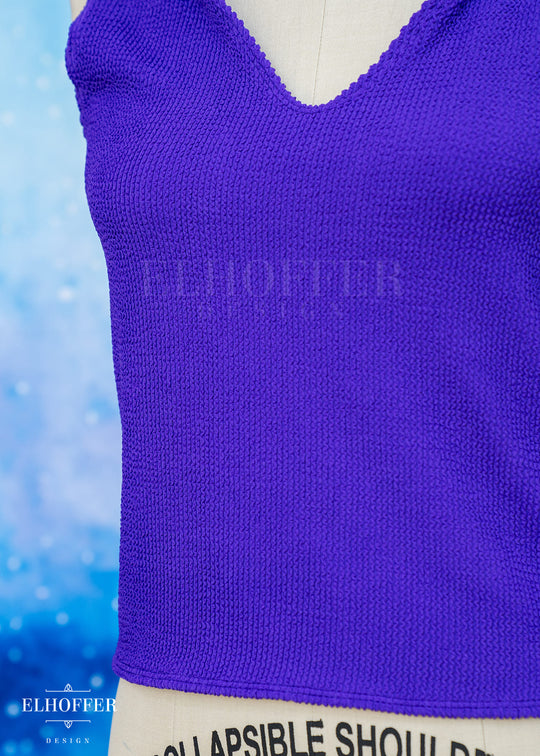 Essential Mara Hooded Crop - Textured Princess Purple