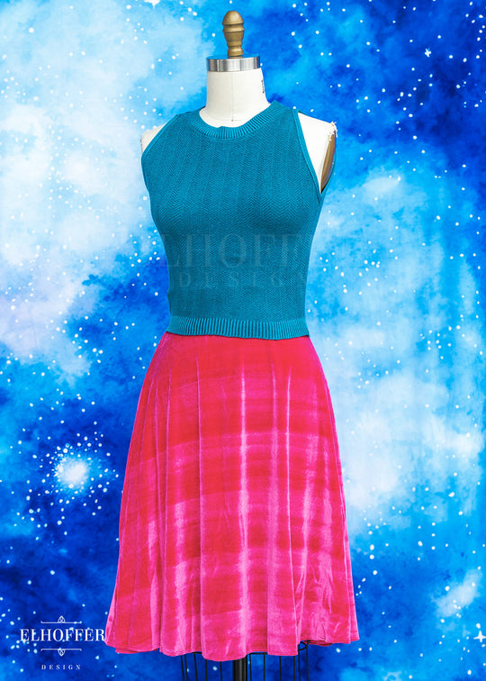 Essential Julie Skirt - Fuchsia Velvet
