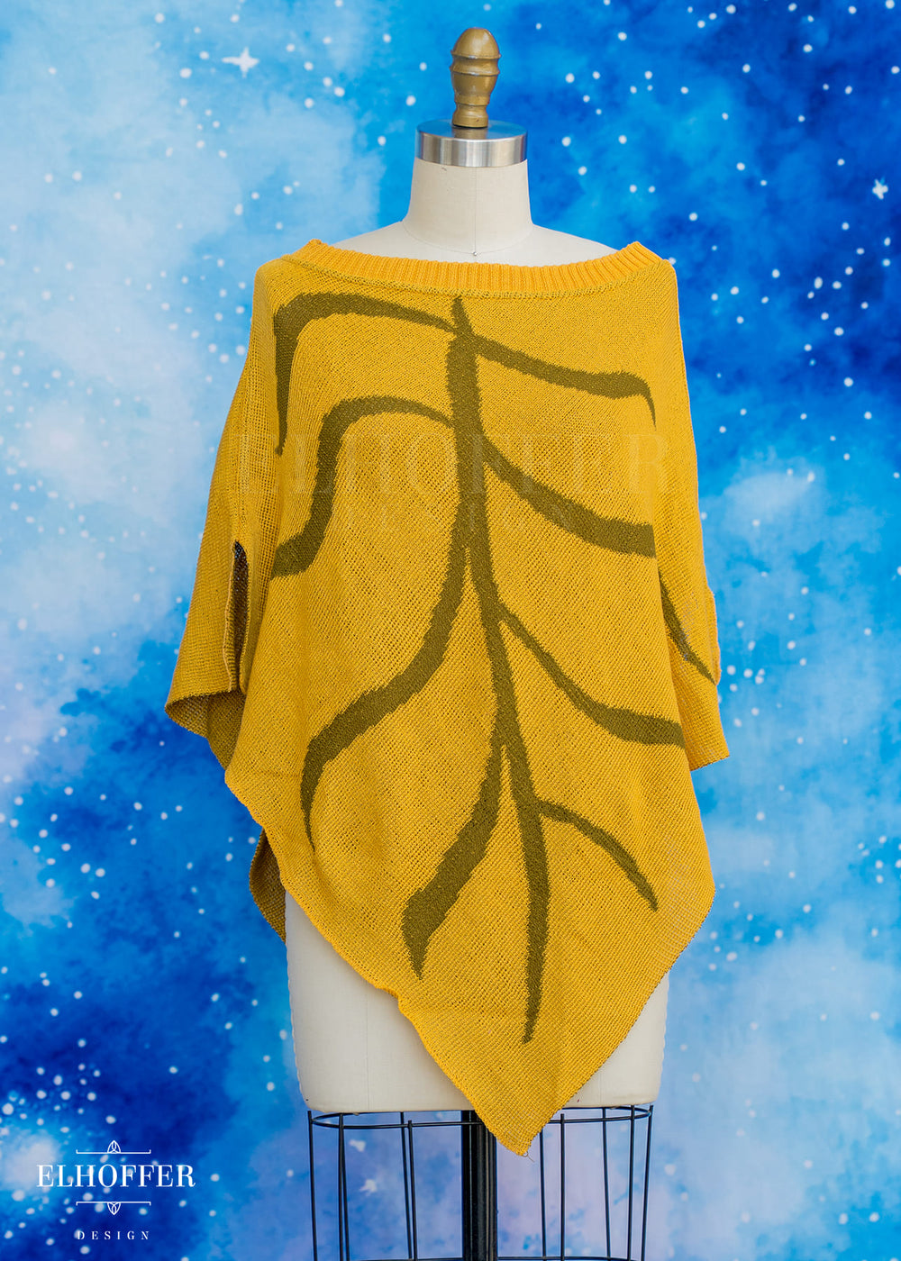Essential Leaf Poncho - Autumnal Gold