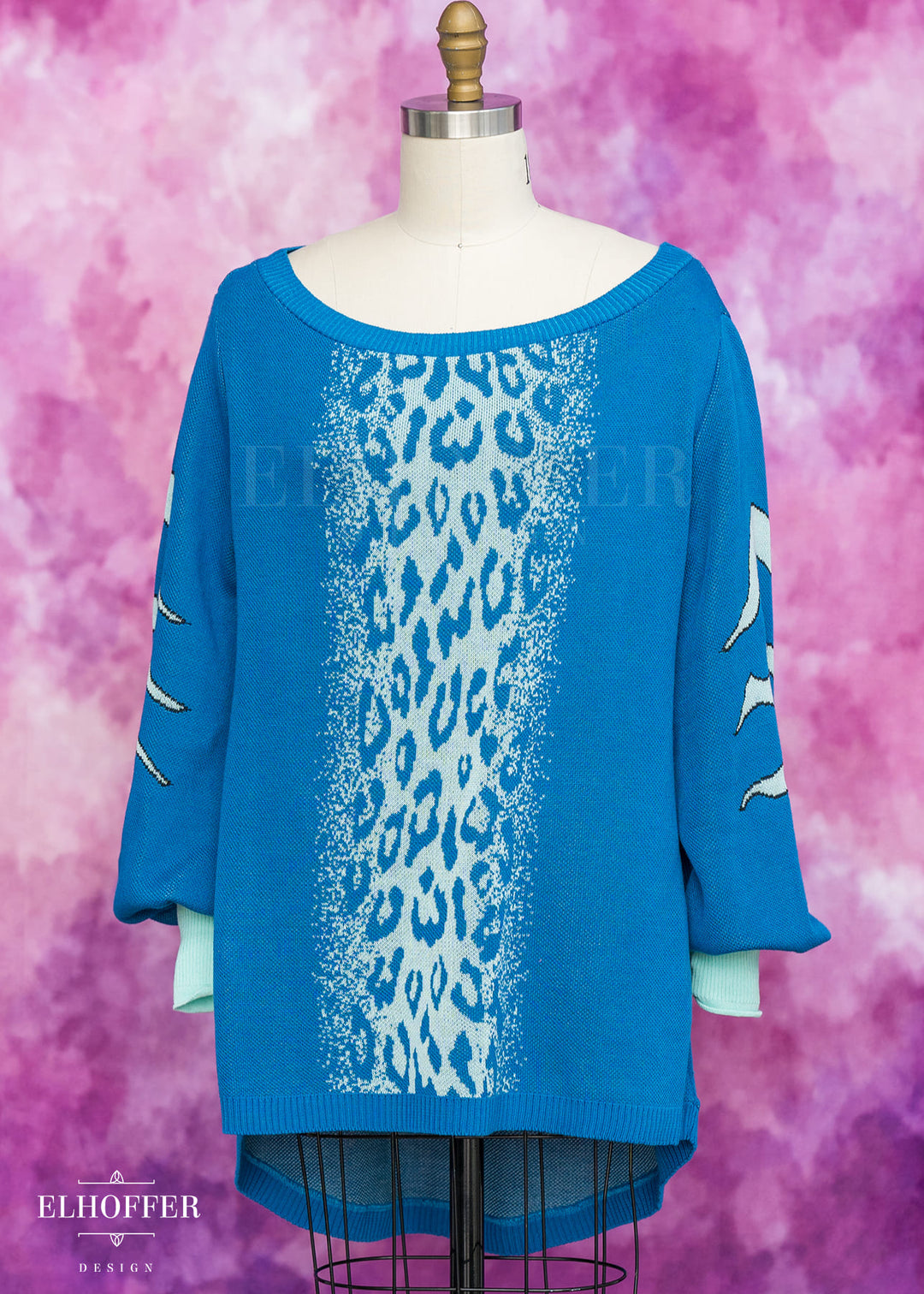 PREORDER - Blue Tiger Oversize Sweater