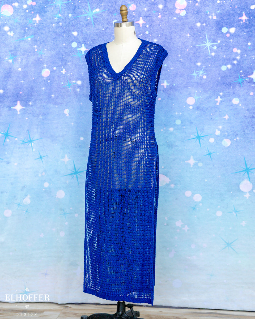 Essential Knight in Knitted Armor Tunic - Summerweight Cobalt