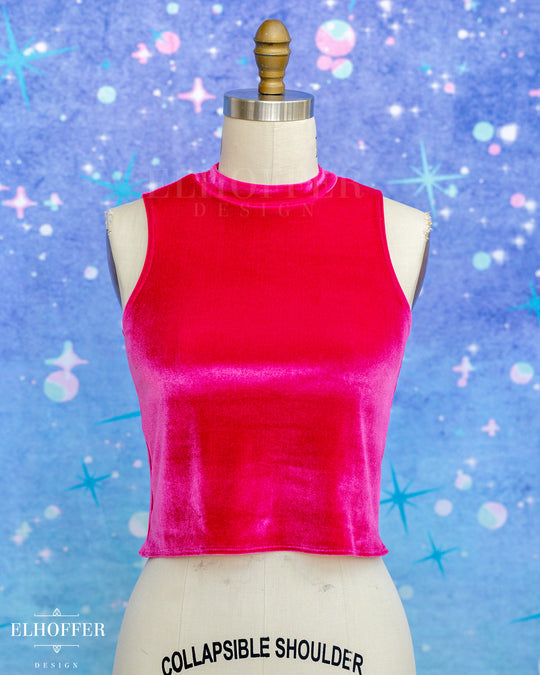 Essential Jes Crop Top - Fuschia Velvet