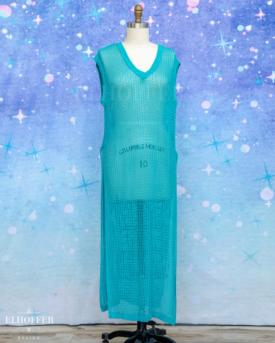 Essential Knight in Knitted Armor Tunic - Summerweight Jade Teal
