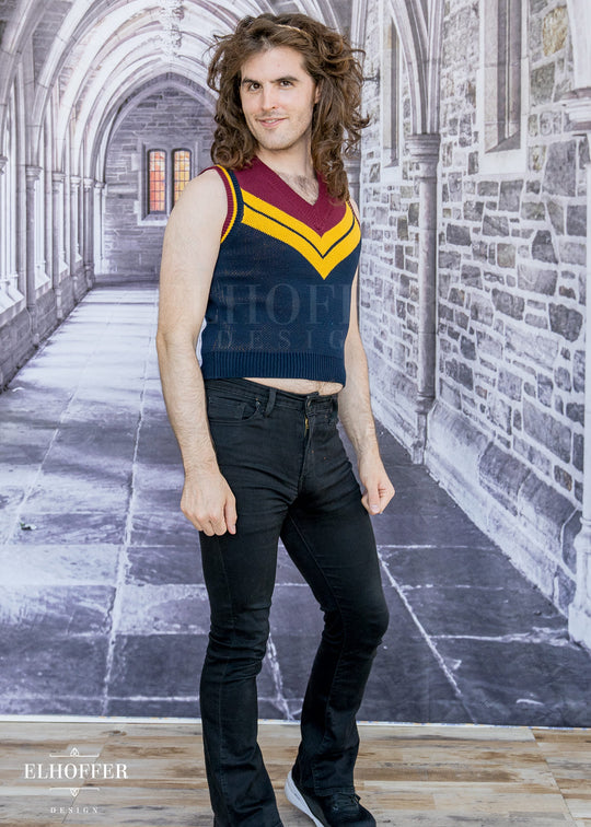 Corps Cropped Sweater Vest