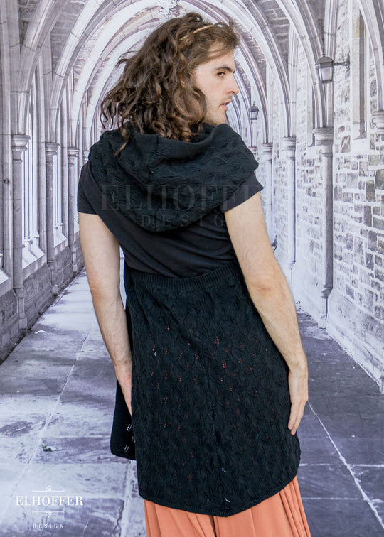 Elven Rogue Hooded Vest - Wraith Black