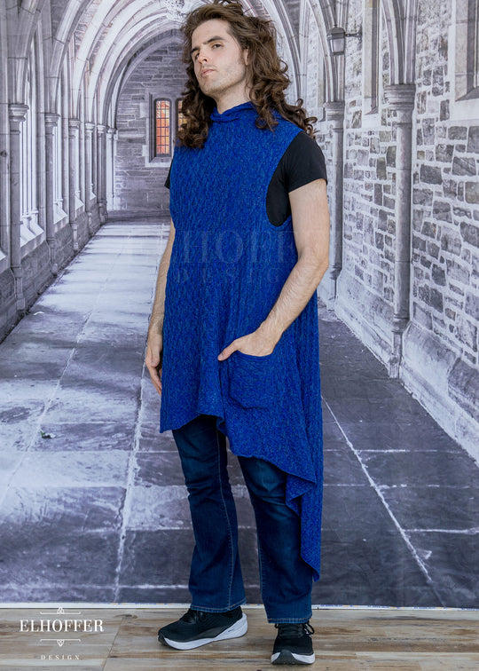 Essential Paladin Cape - Cobalt Knight