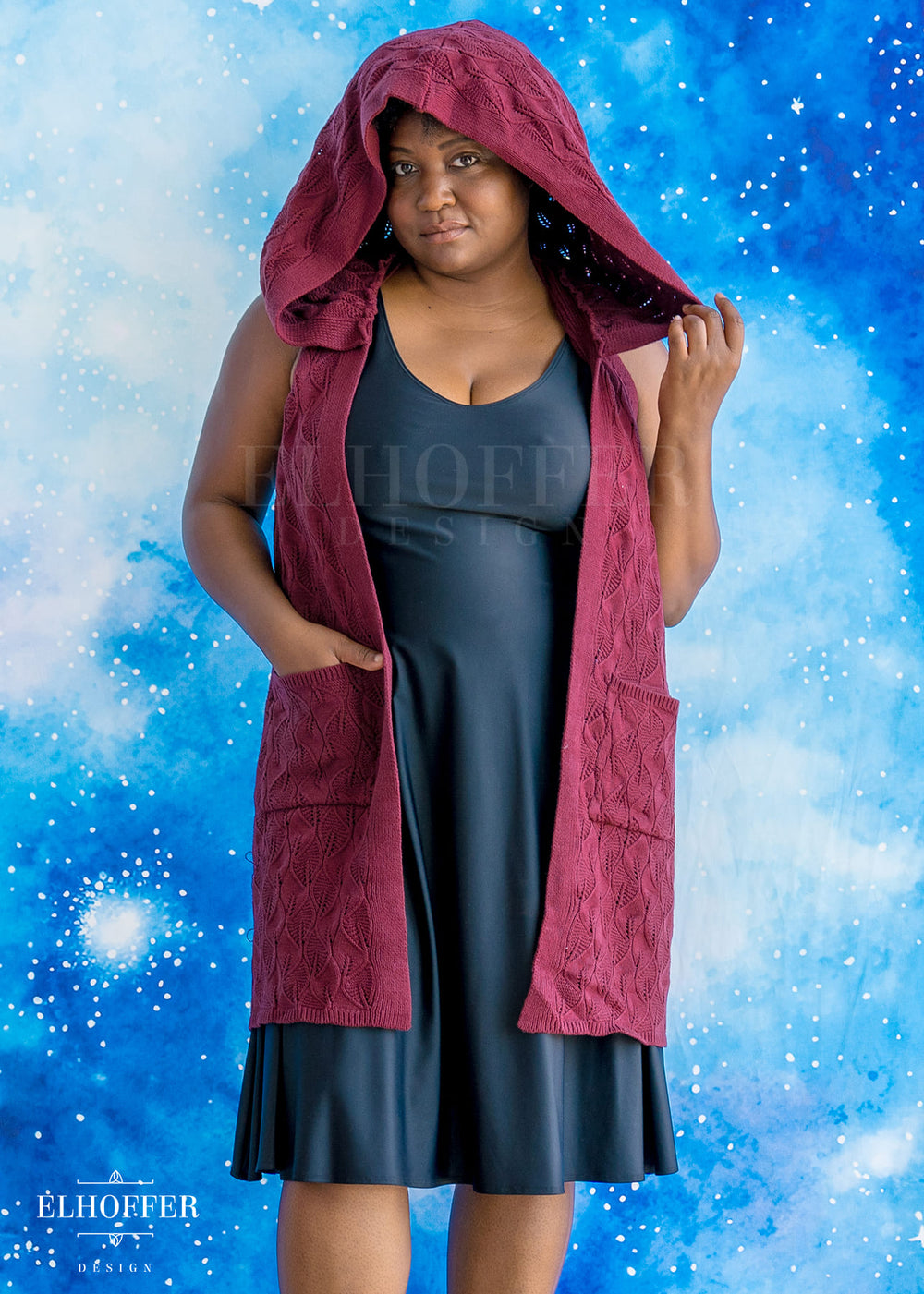 Elven Rogue Hooded Vest - Dragon's Blood Red