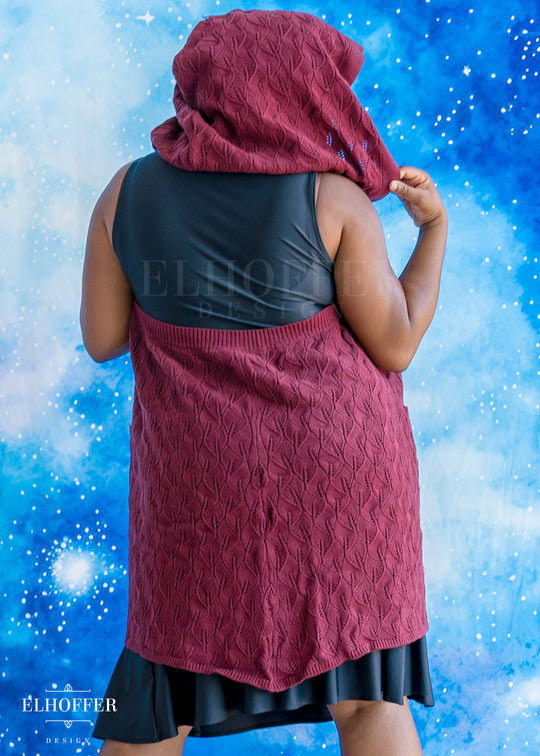 Elven Rogue Hooded Vest - Dragon's Blood Red